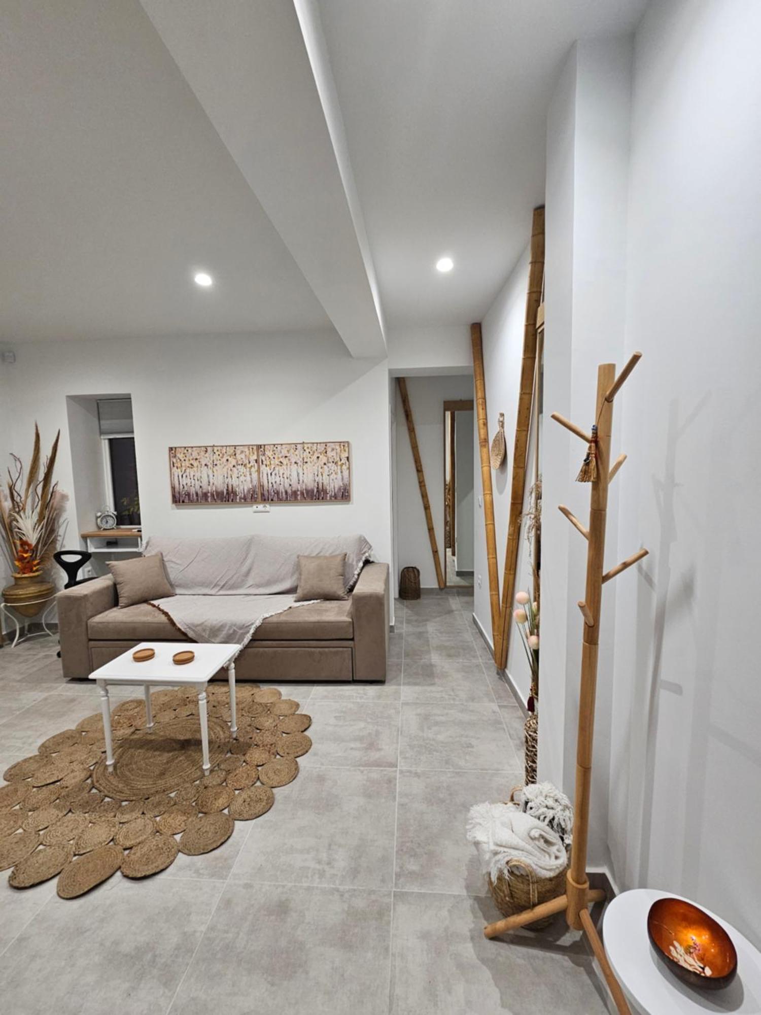 Bamboo Apartment Marousi Center アテネ エクステリア 写真