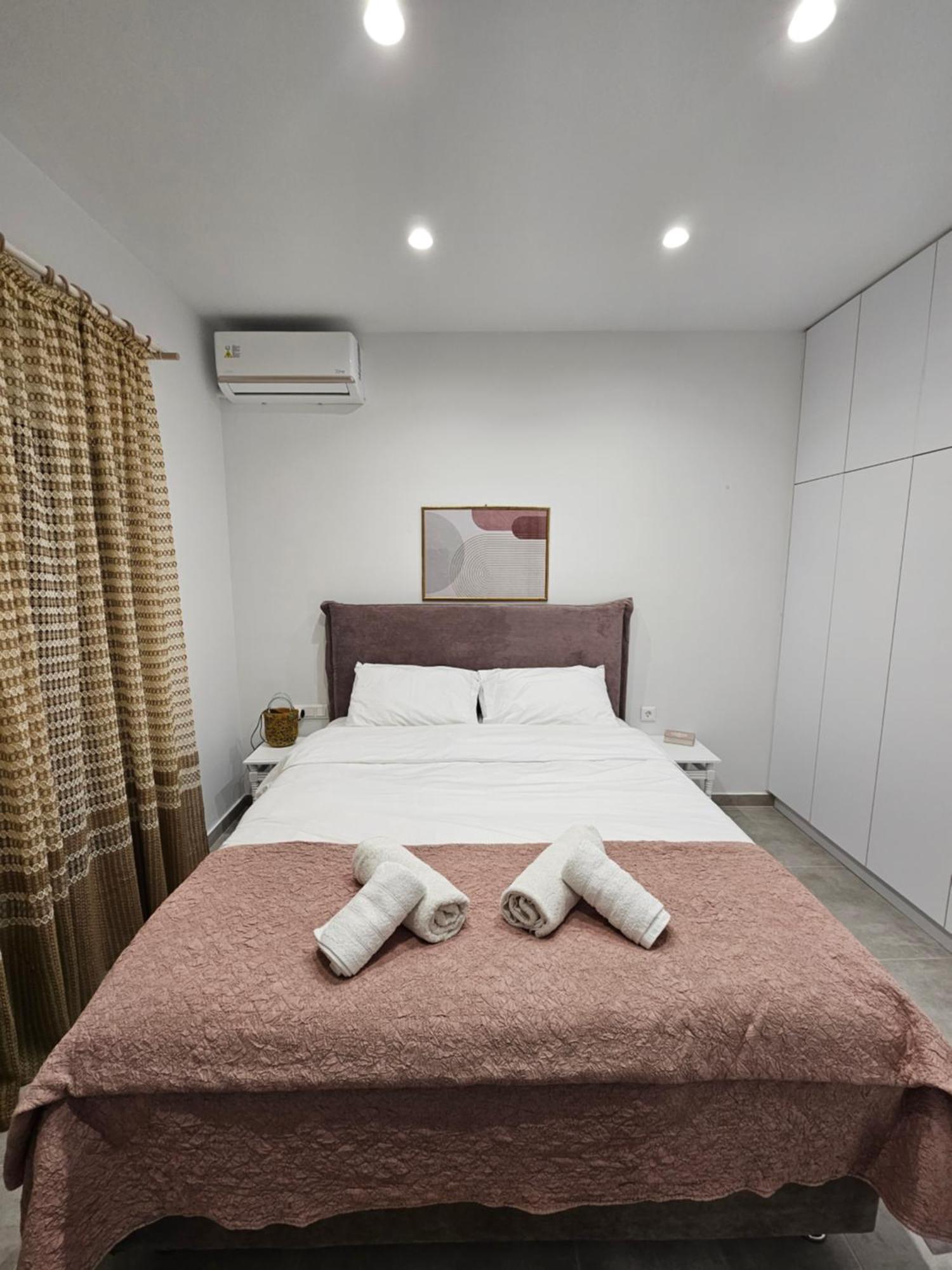 Bamboo Apartment Marousi Center アテネ エクステリア 写真