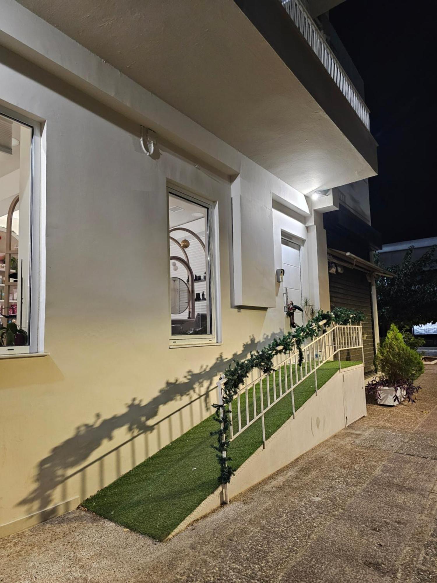 Bamboo Apartment Marousi Center アテネ エクステリア 写真